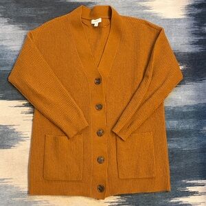 Oversized V-Neck Button Up Cardigan Size M